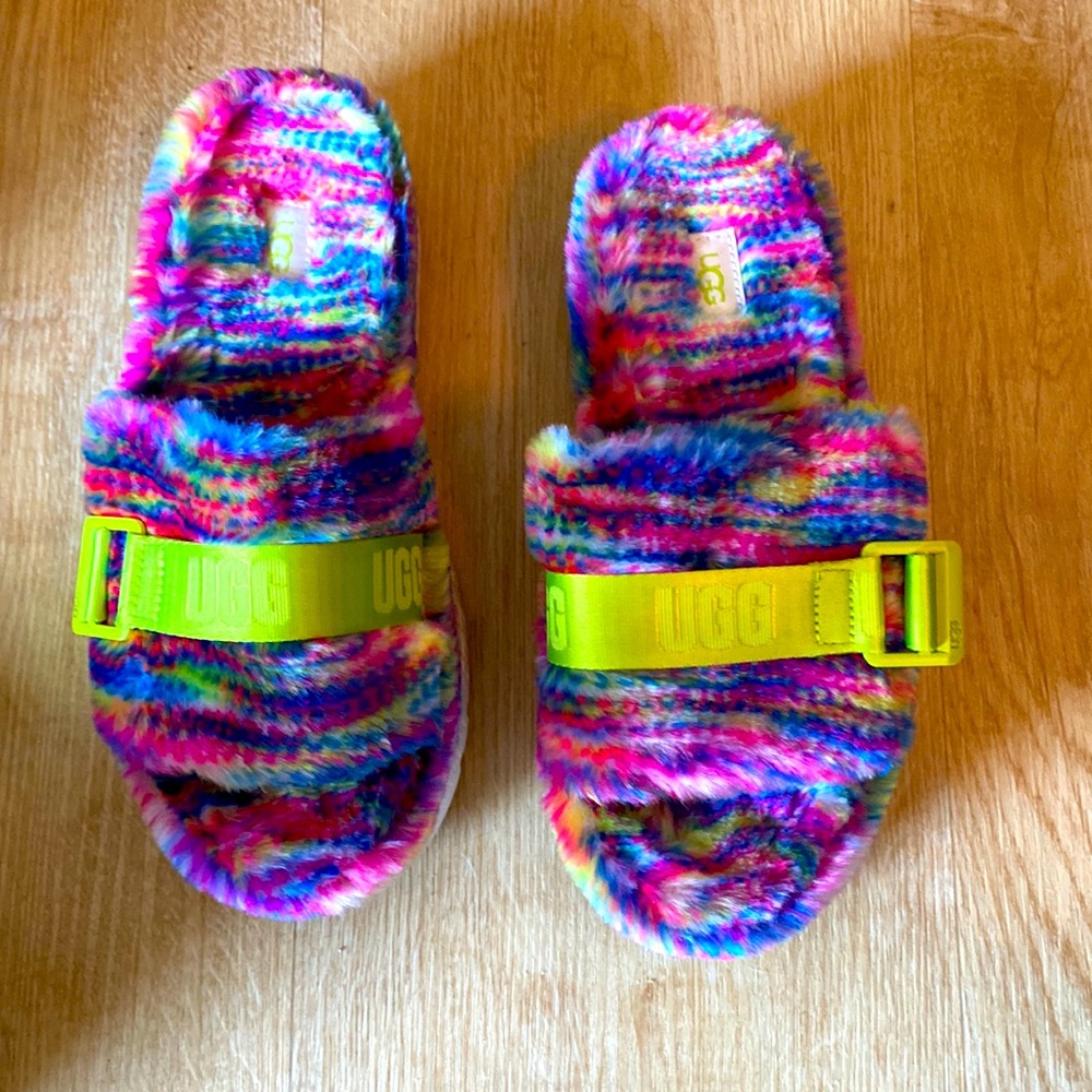 UGG rainbow fluff